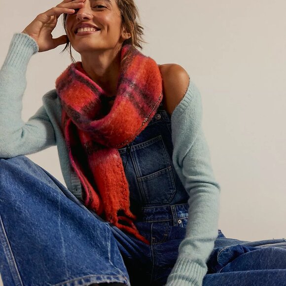 We The Free Good Luck Barrel Overalls - Picture 5 of 5